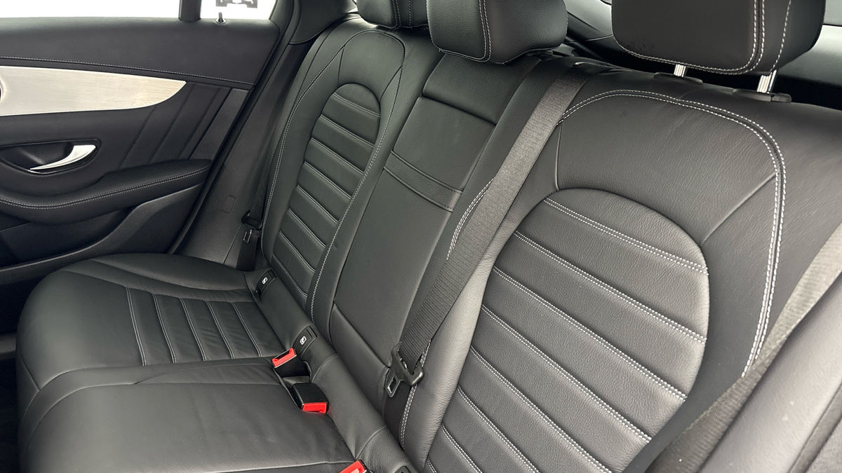Mercedes-Benz GLC Image 8