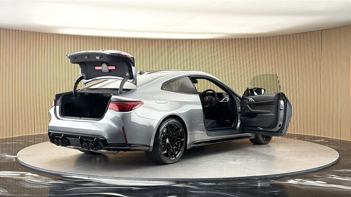 More views of BMW M4