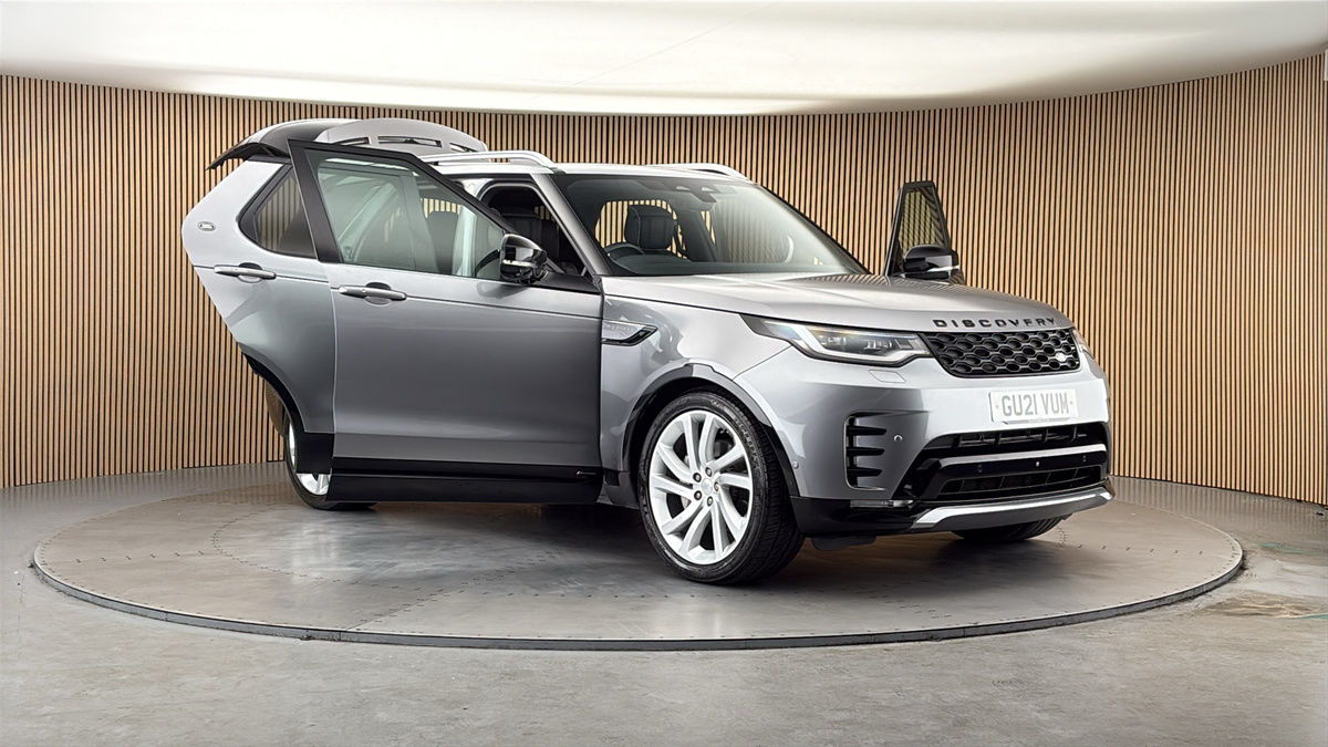 More views of Land Rover Discovery