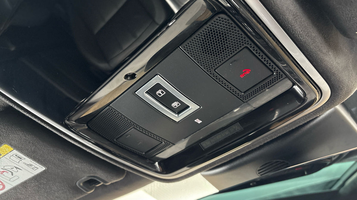 Land Rover Range Rover Sport Image 34