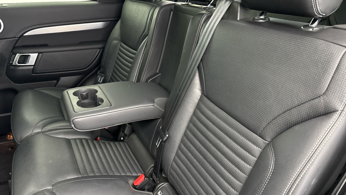 Land Rover Discovery Image 9