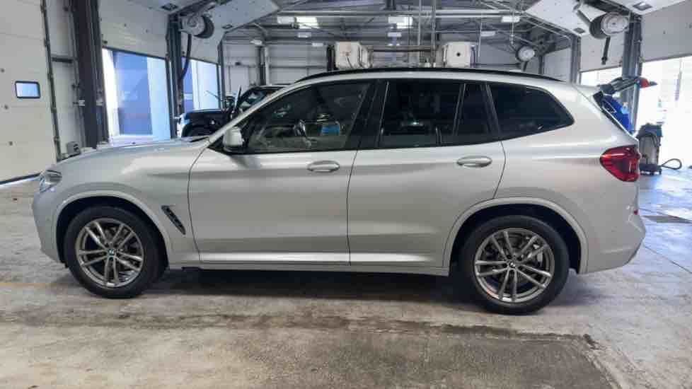 More views of BMW X3
