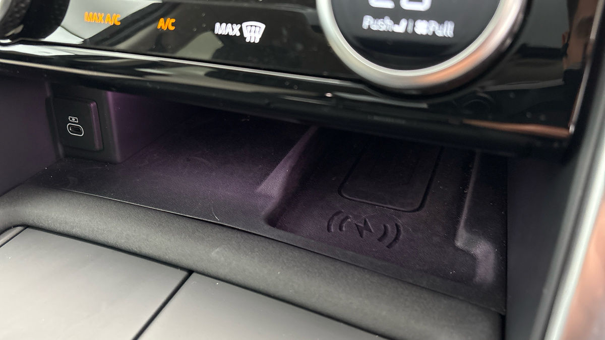 Land Rover Discovery Image 26
