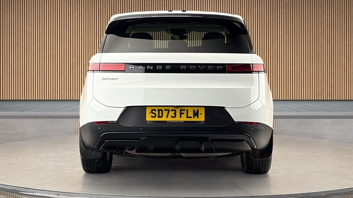 Land Rover Range Rover Sport Image 4