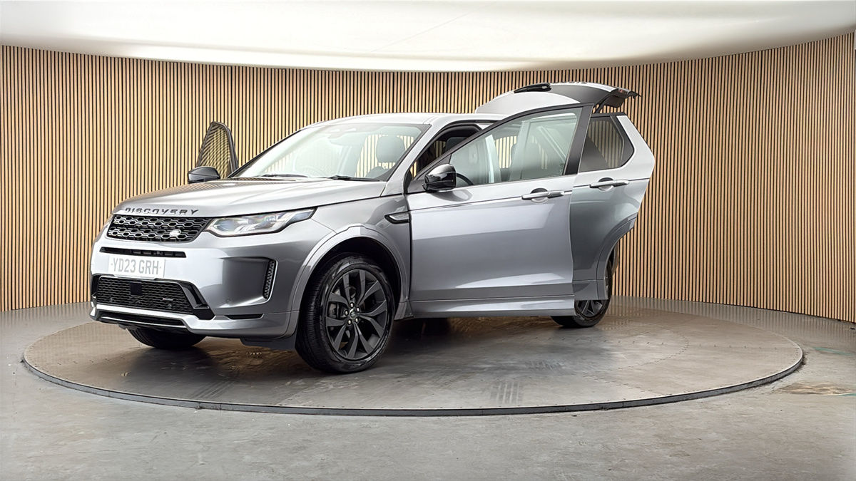 More views of Land Rover Discovery Sport