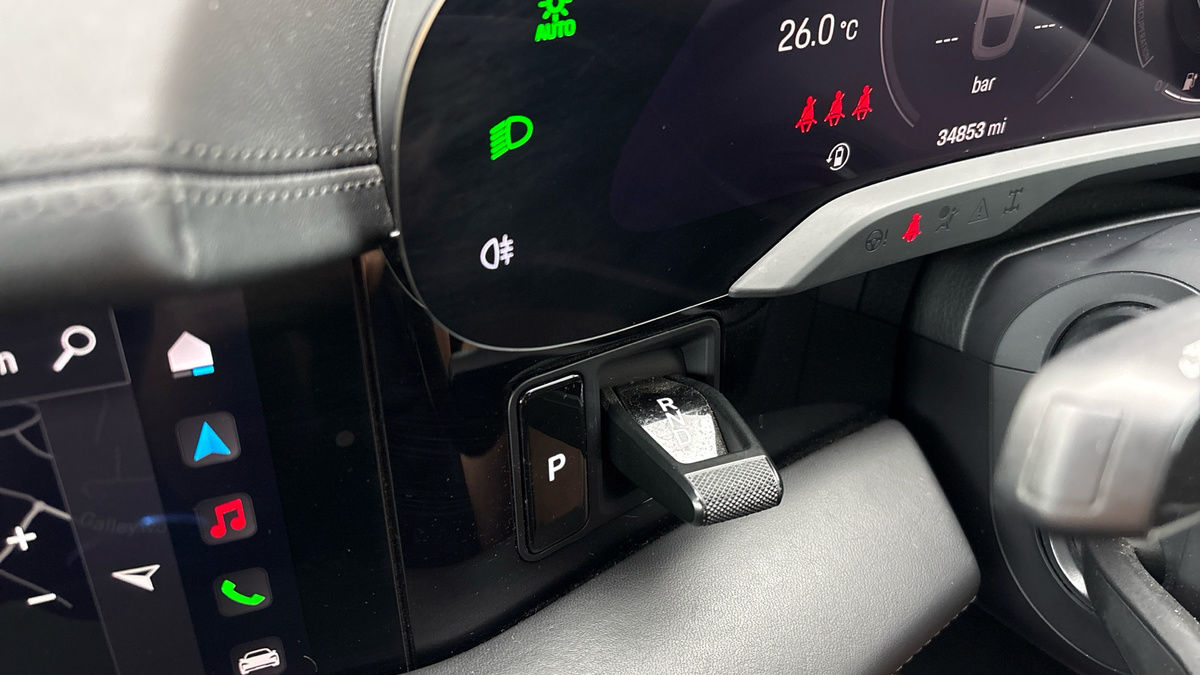 Porsche Taycan Image 31