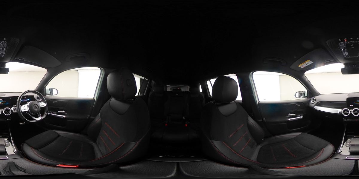 More views of Mercedes-Benz GLB