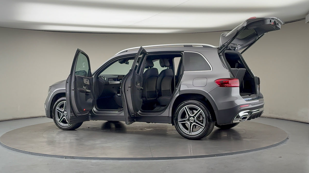 More views of Mercedes-Benz GLB