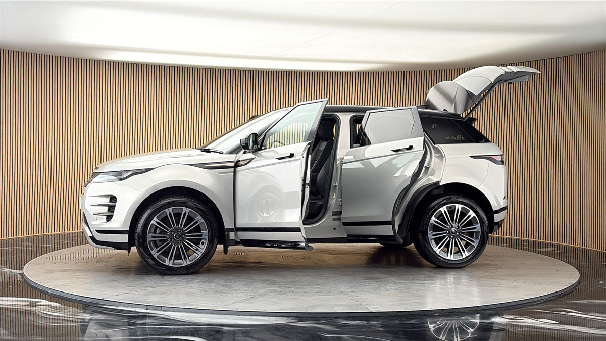 More views of Land Rover Range Rover Evoque
