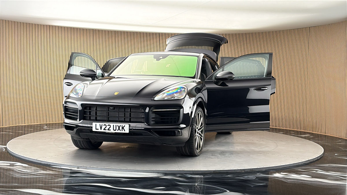 More views of Porsche Cayenne