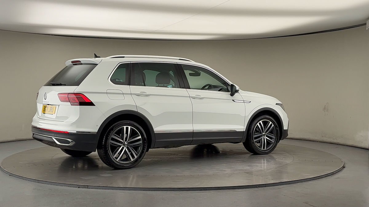 More views of Volkswagen Tiguan