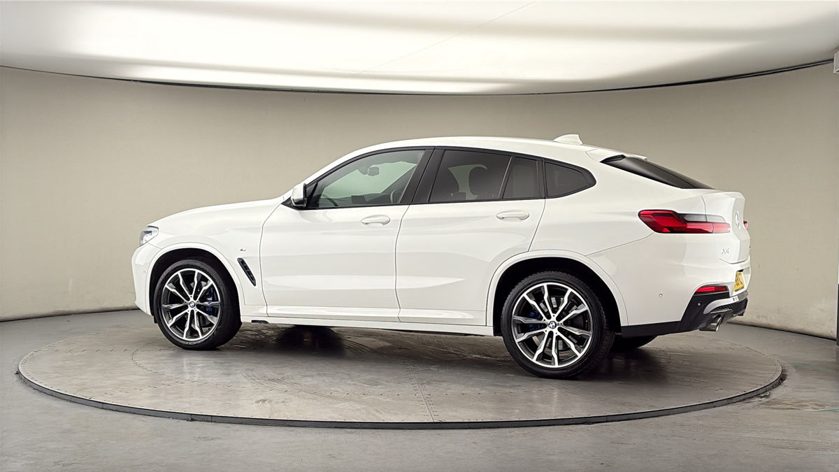 More views of BMW X4