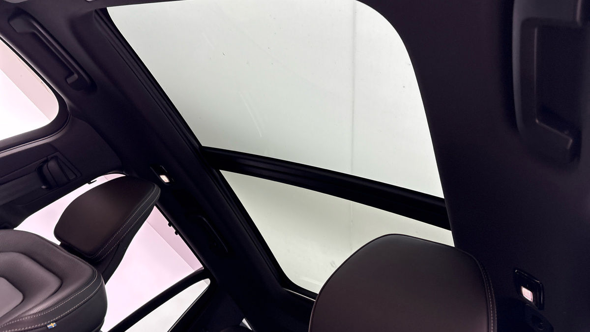 Volvo XC90 Image 6