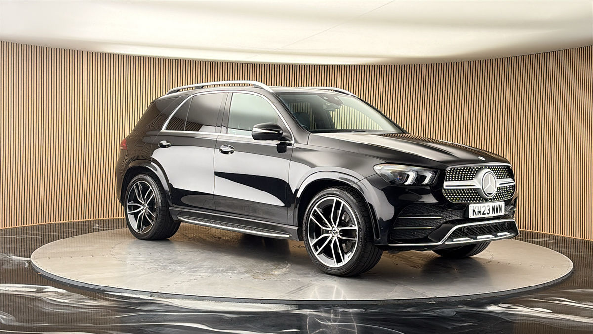 More views of Mercedes-Benz GLE
