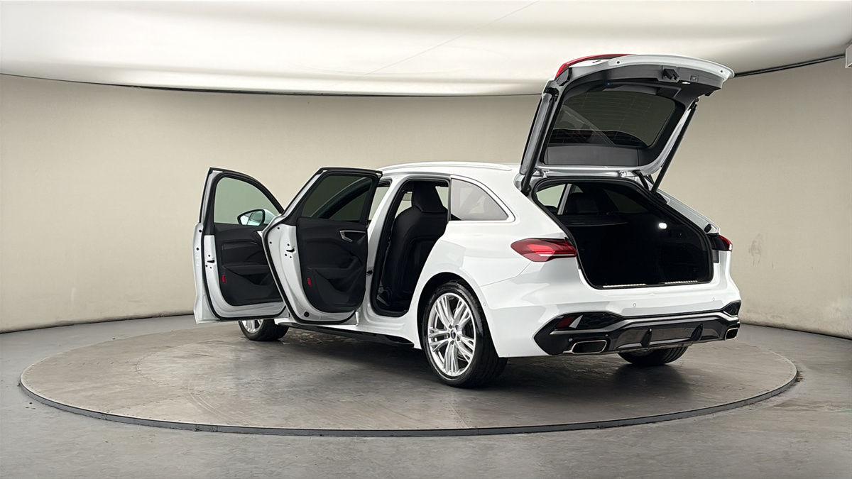 Audi A5 Avant Image 23