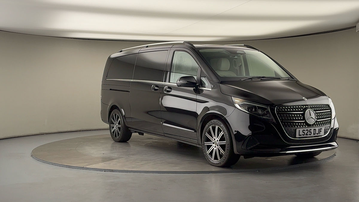 Mercedes-Benz V Class Sticky Header Image