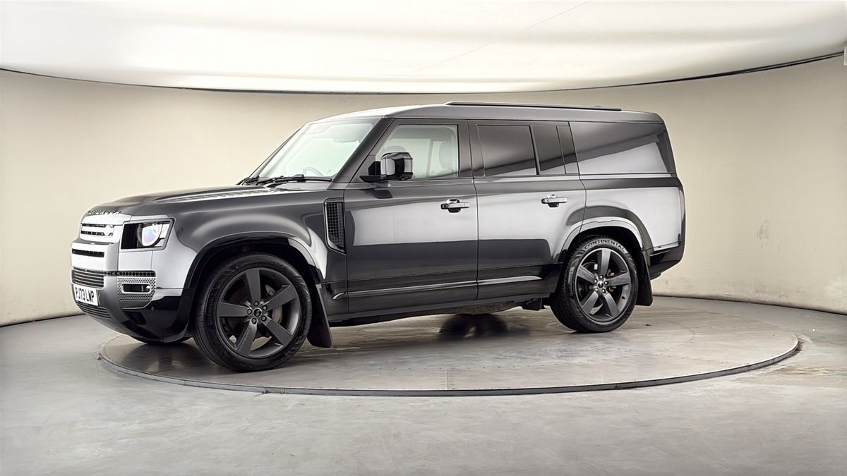 More views of Land Rover Defender 130