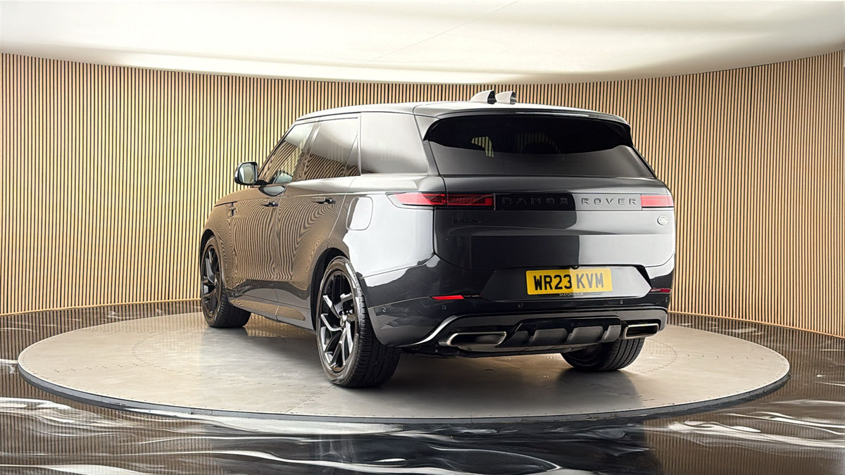 More views of Land Rover Range Rover Sport