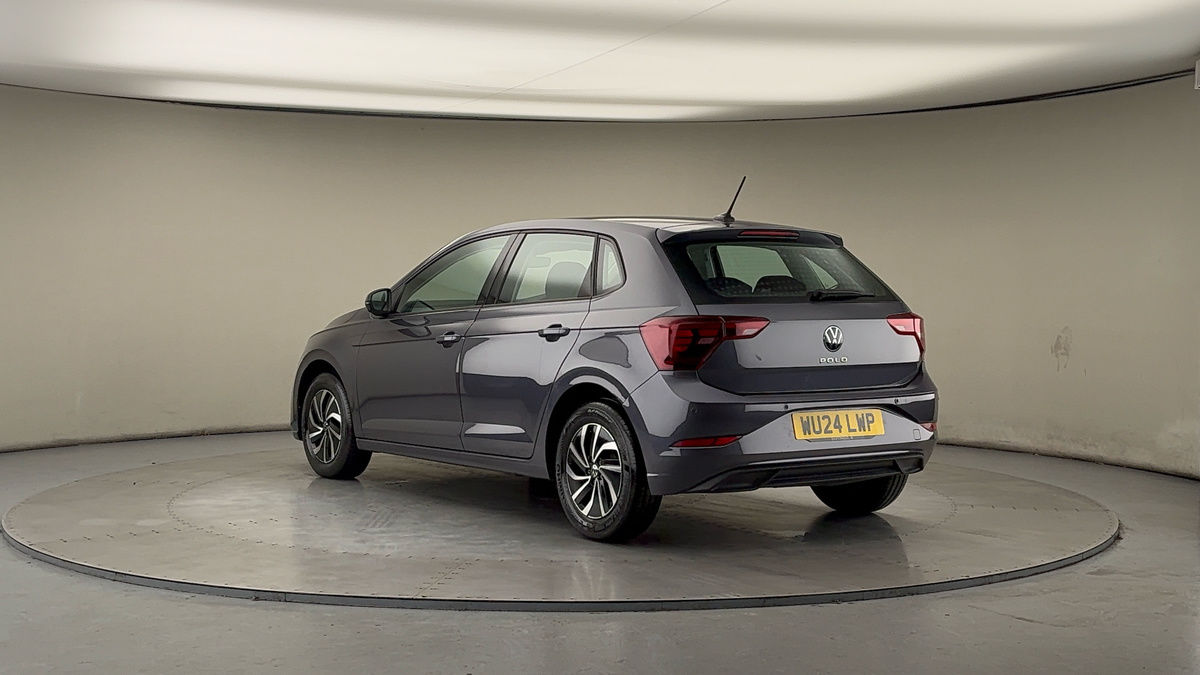 Volkswagen Polo Image 2
