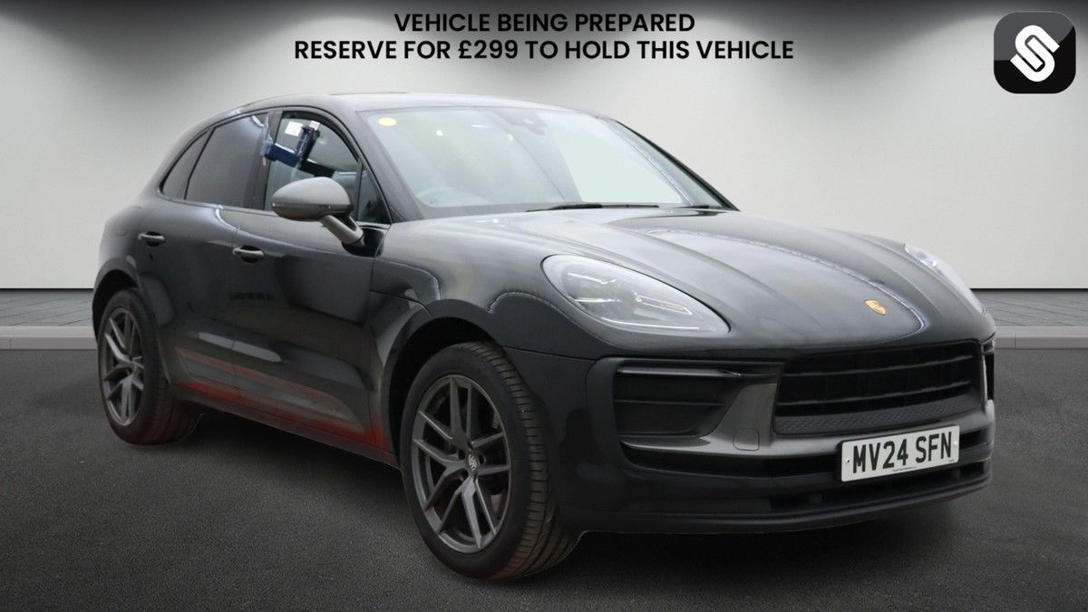 Porsche Macan Sticky Header Image