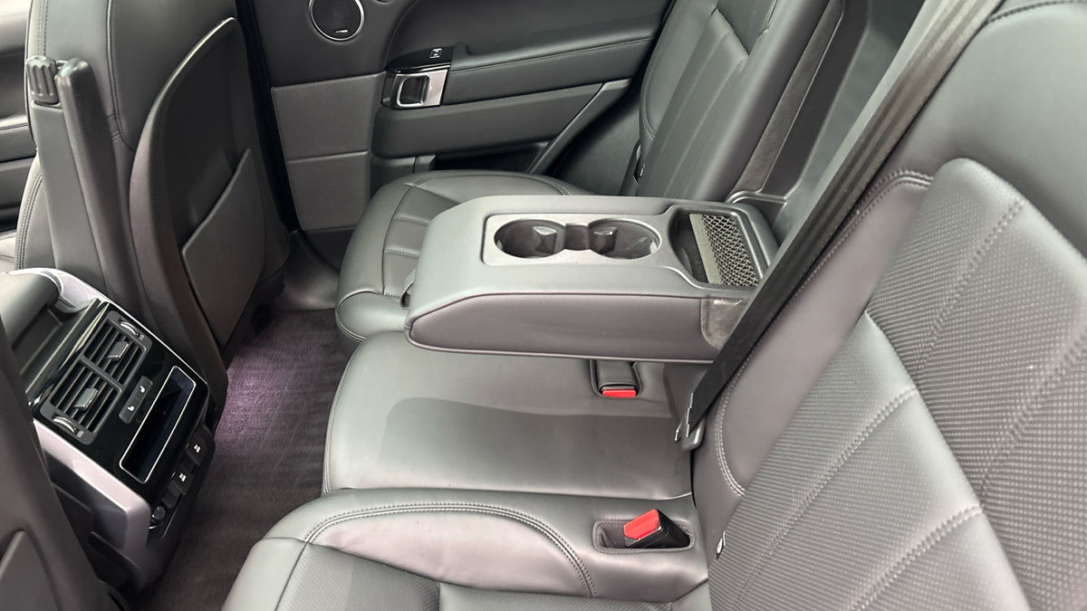 Land Rover Range Rover Sport Image 9