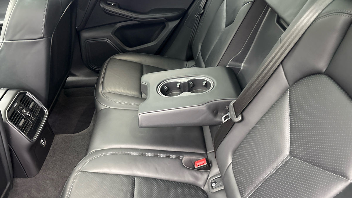 Porsche Macan Image 9