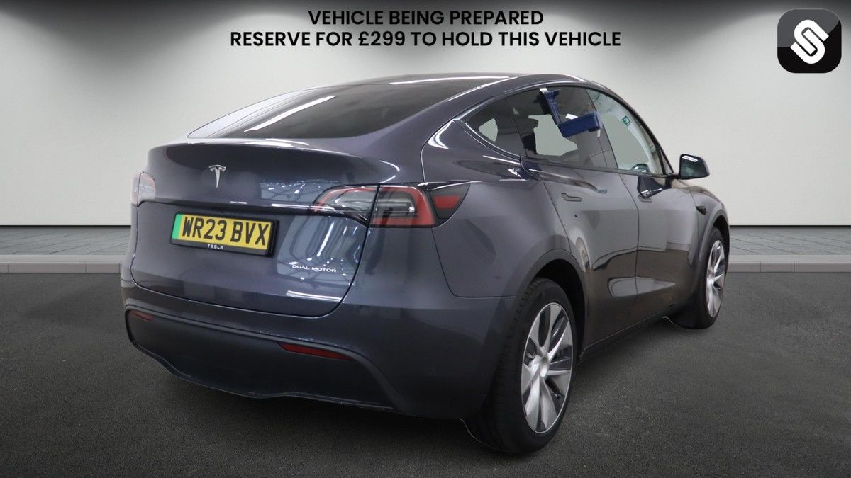 Tesla Model Y Image 4
