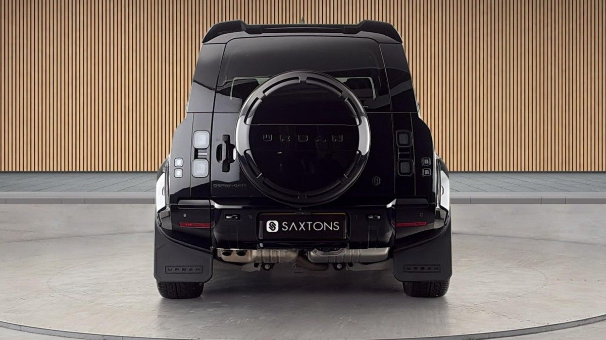 Land Rover Defender 110 Urban Image 4