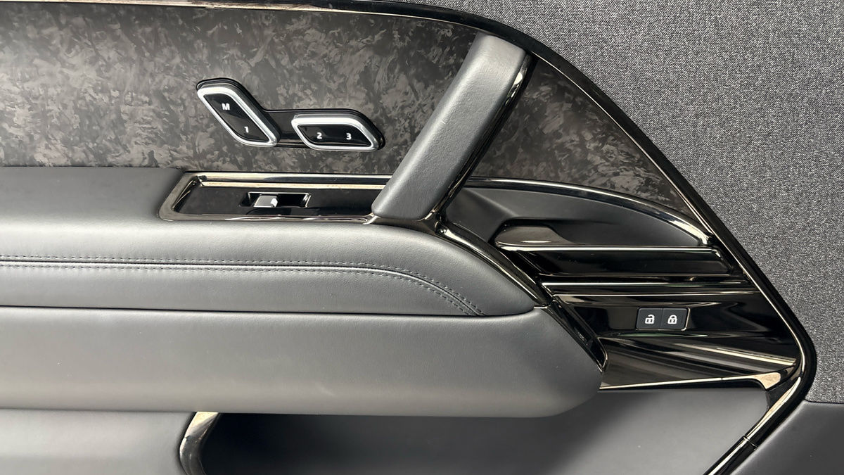 Land Rover Range Rover Sport Image 19