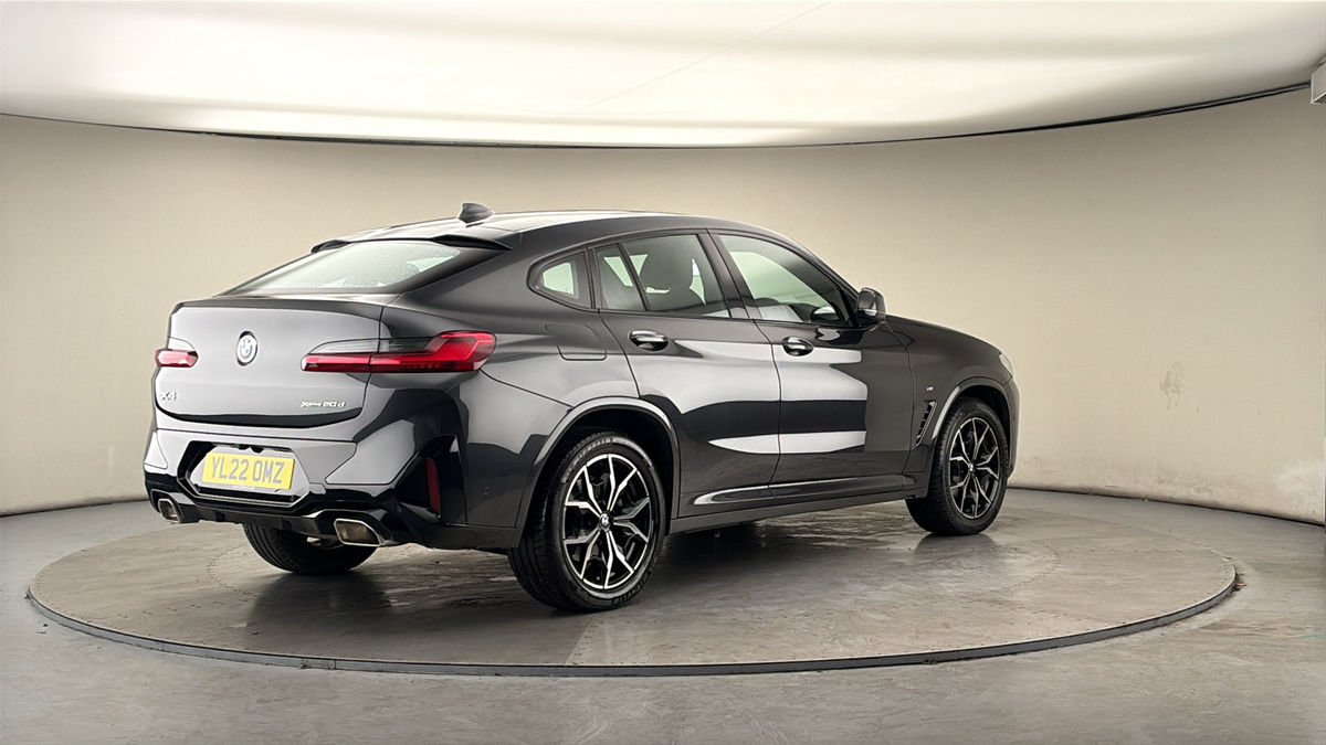 BMW X4 Image 21