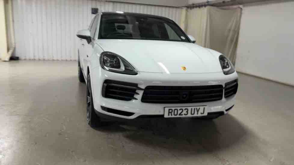 More views of Porsche Cayenne