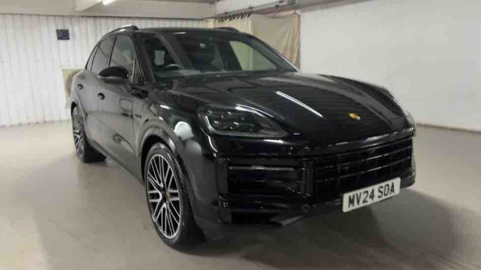 More views of Porsche Cayenne