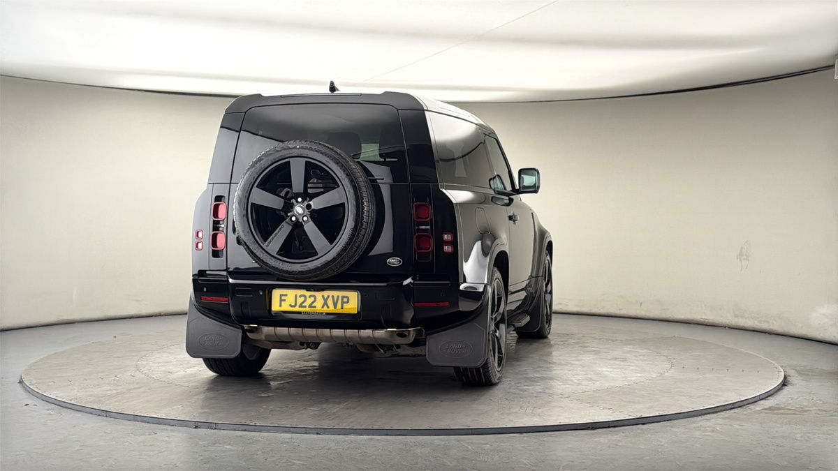 More views of Land Rover Defender 90