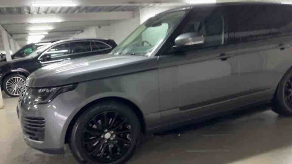 More views of Land Rover Range Rover