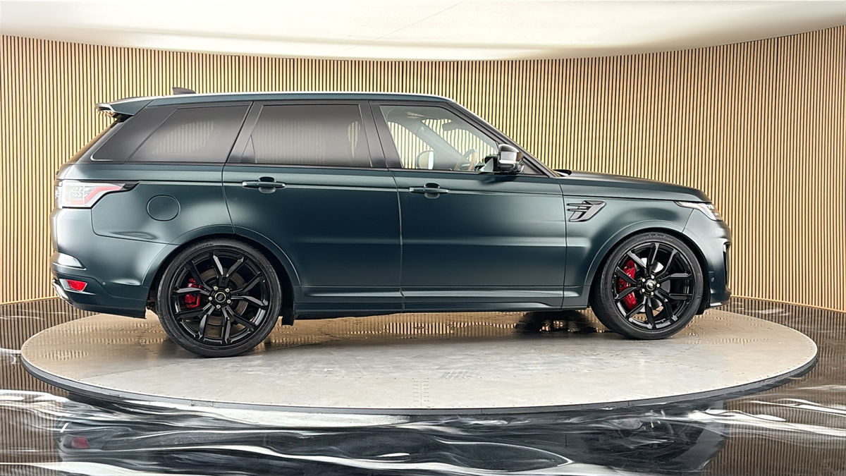 More views of Land Rover Range Rover Sport