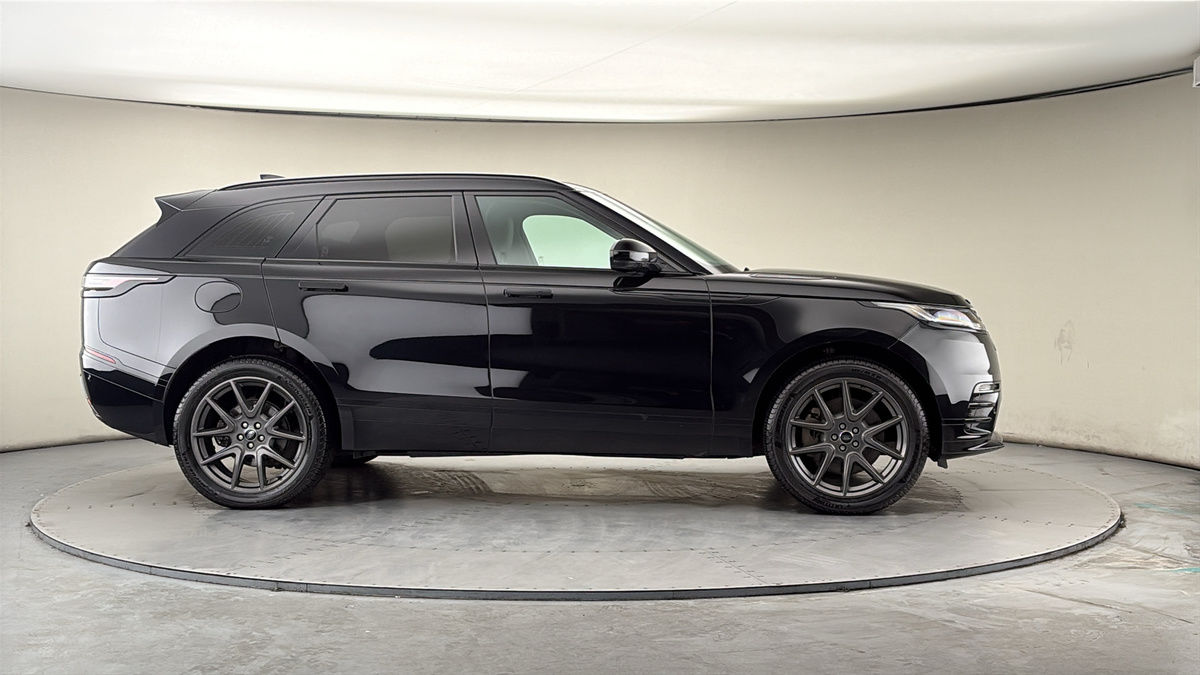 More views of Land Rover Range Rover Velar