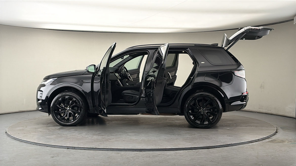 More views of Land Rover Discovery Sport