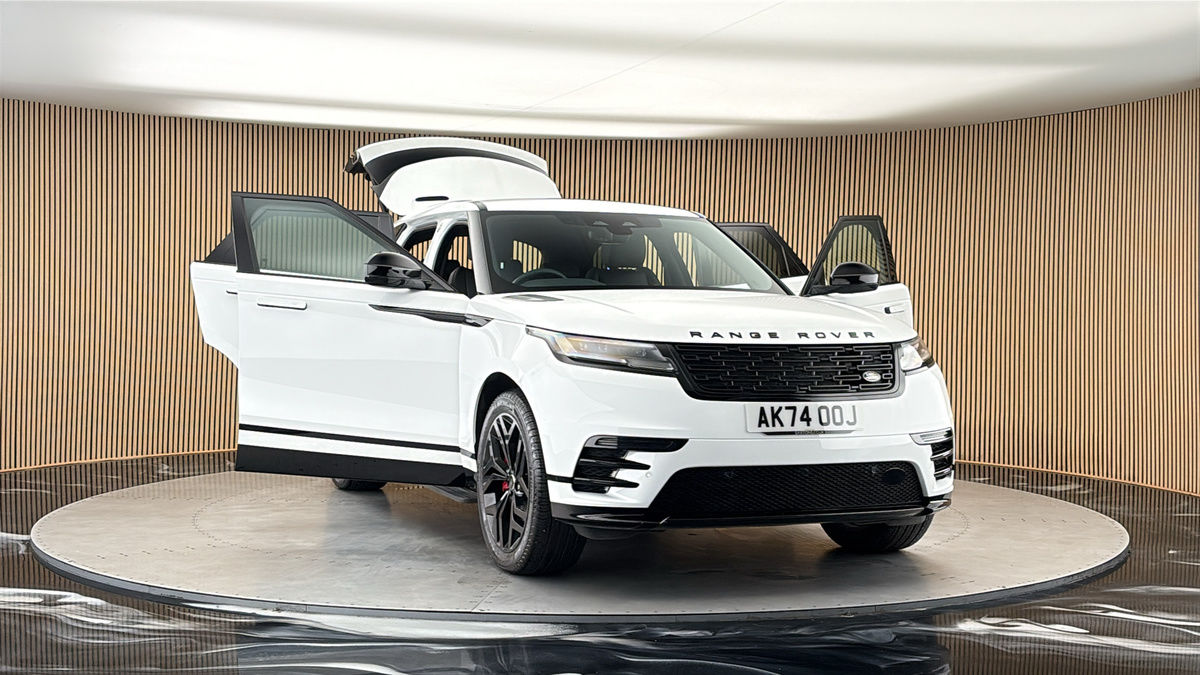 More views of Land Rover Range Rover Velar