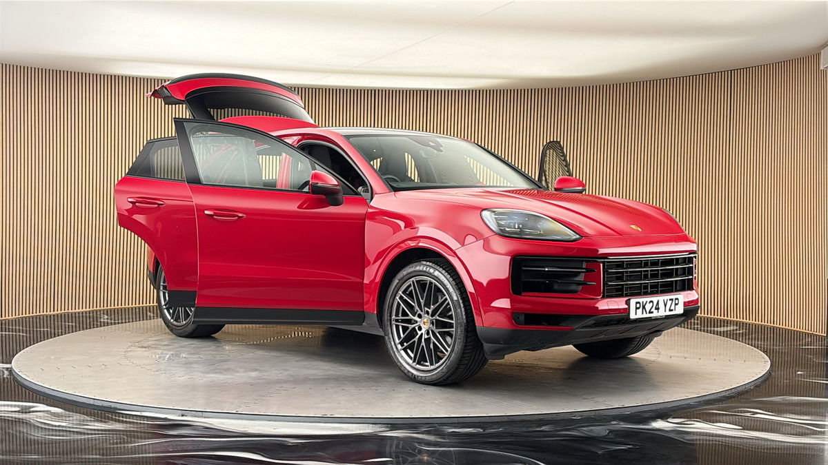 More views of Porsche Cayenne
