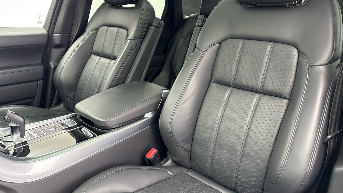 Land Rover Range Rover Sport Image 7