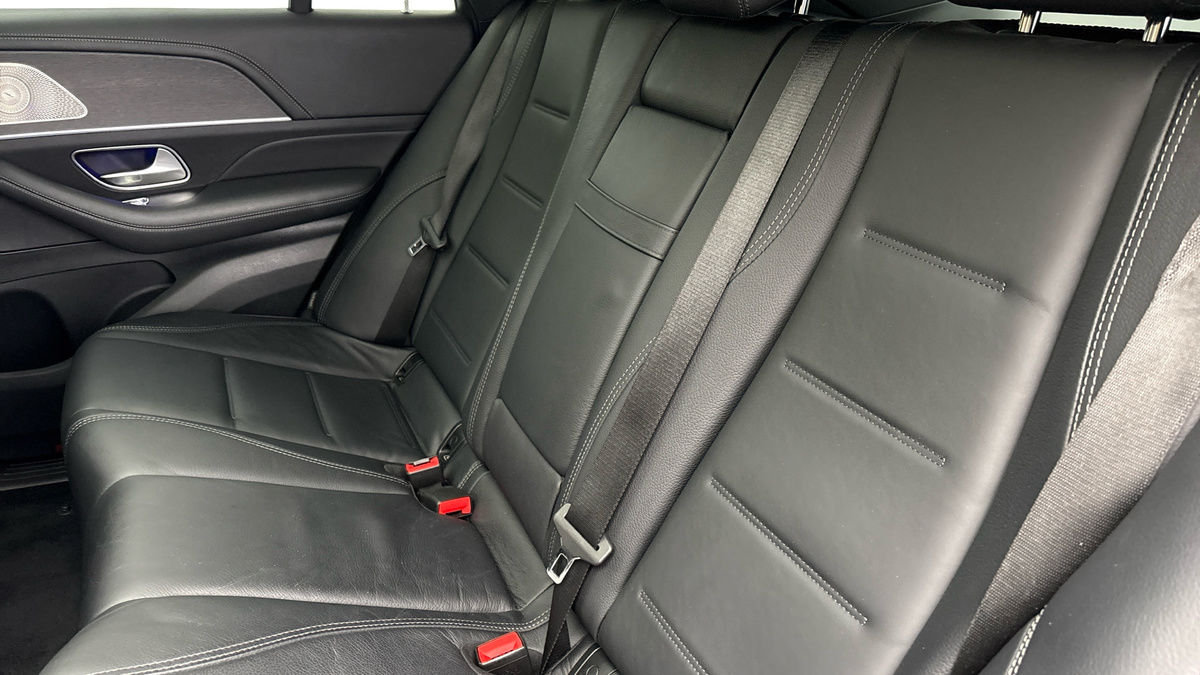 Mercedes-Benz GLE Image 8