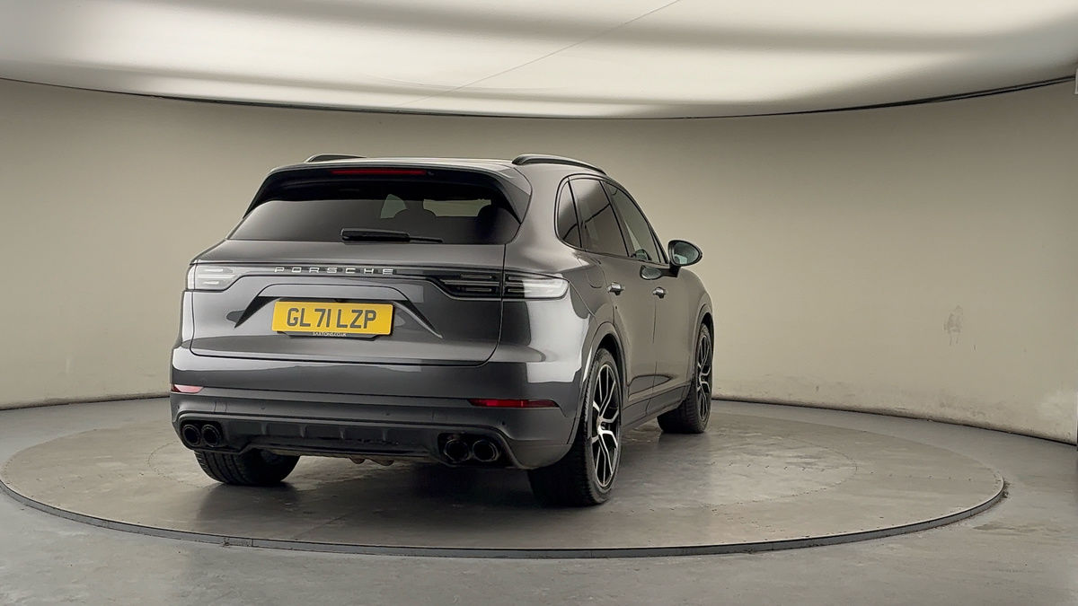 More views of Porsche Cayenne