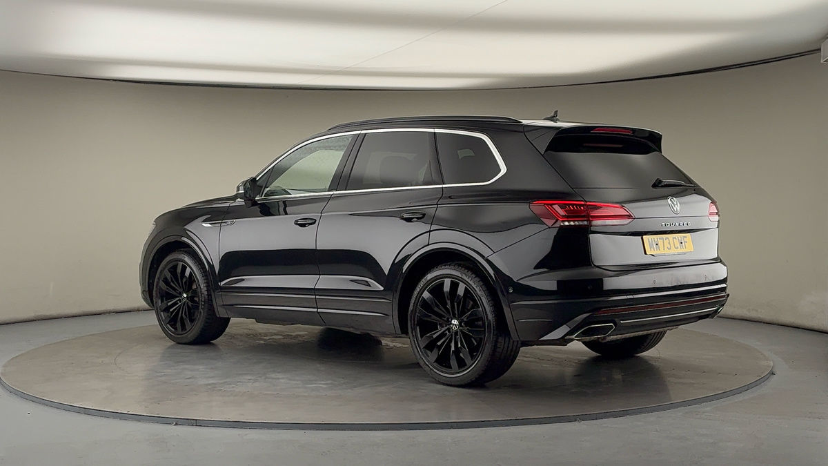 More views of Volkswagen Touareg