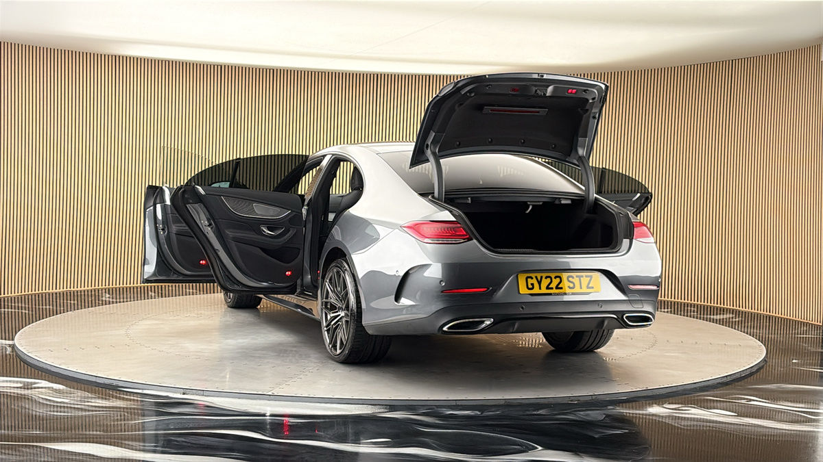 More views of Mercedes-Benz CLS