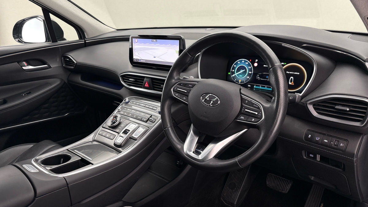 Hyundai Santa Fe Image 5