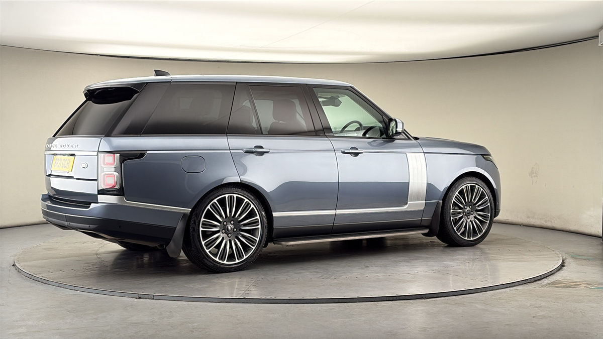 More views of Land Rover Range Rover