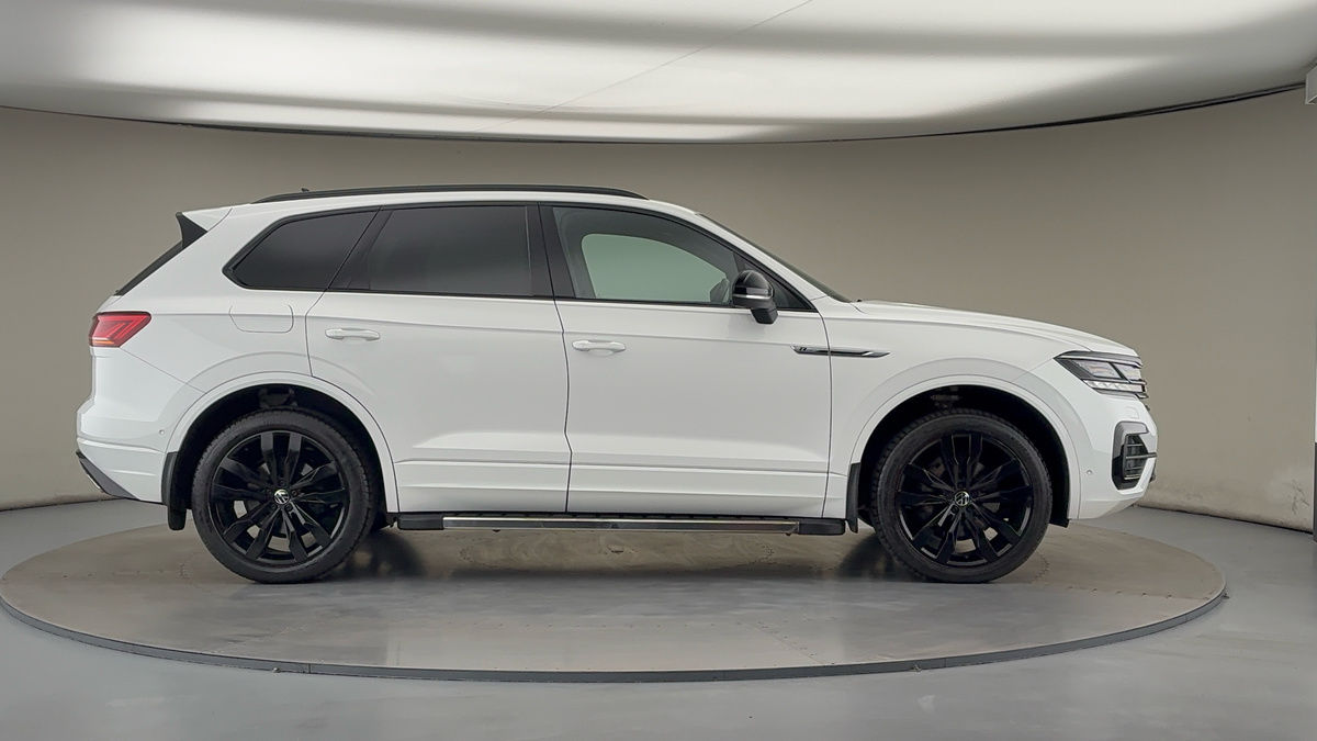 Volkswagen Touareg Image 16