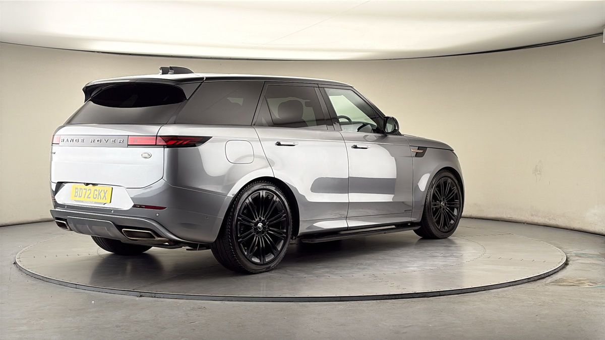 Land Rover Range Rover Sport Image 21
