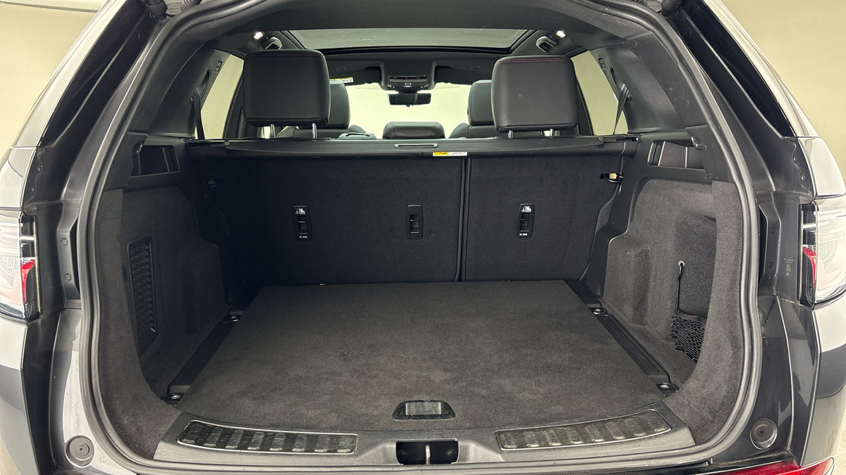 Land Rover Discovery Sport Image 11