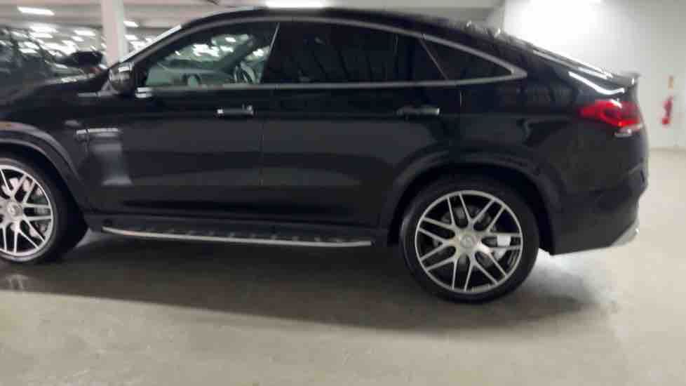 More views of Mercedes-Benz GLE